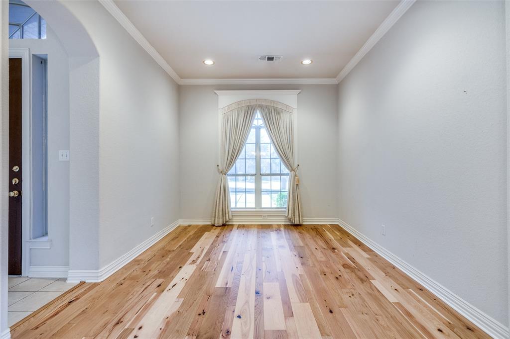 Twelve Oaks Estates Add - Residential Lease