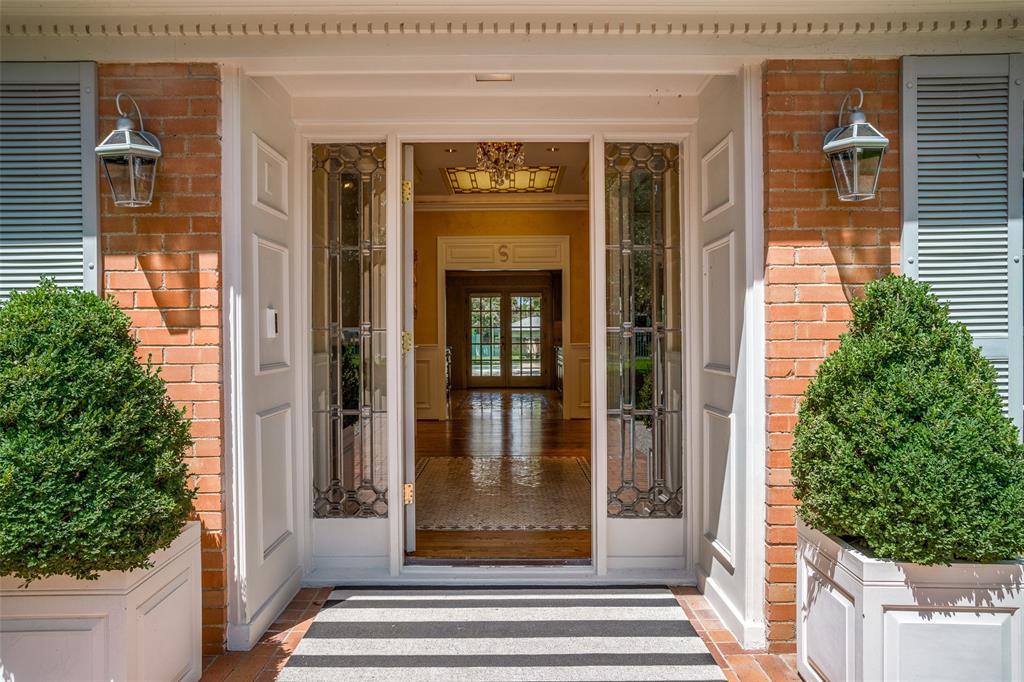Broadmoor Park - Residential