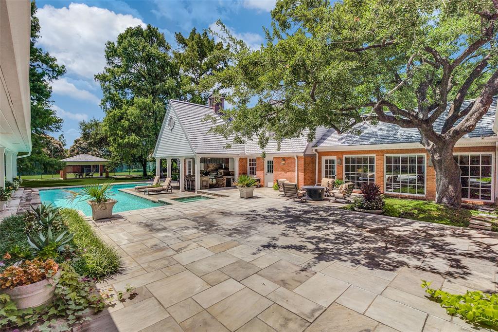 Broadmoor Park - Residential