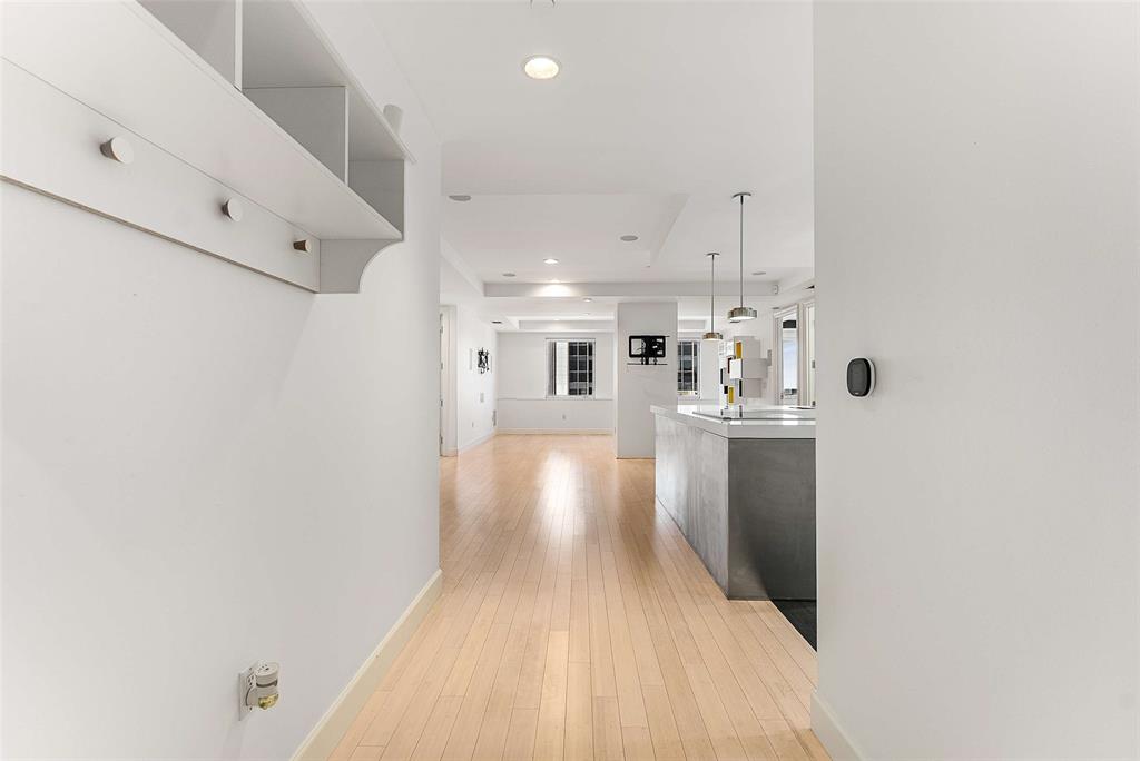 1505 Elm Street Condos - Residential