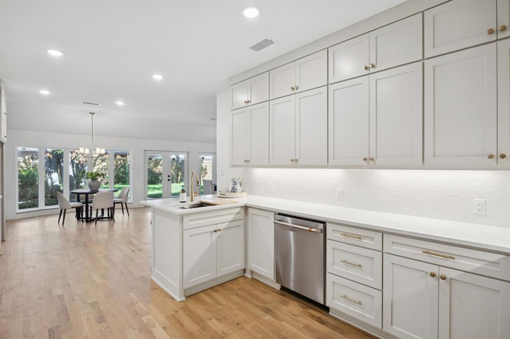 Carriage Square - Residential