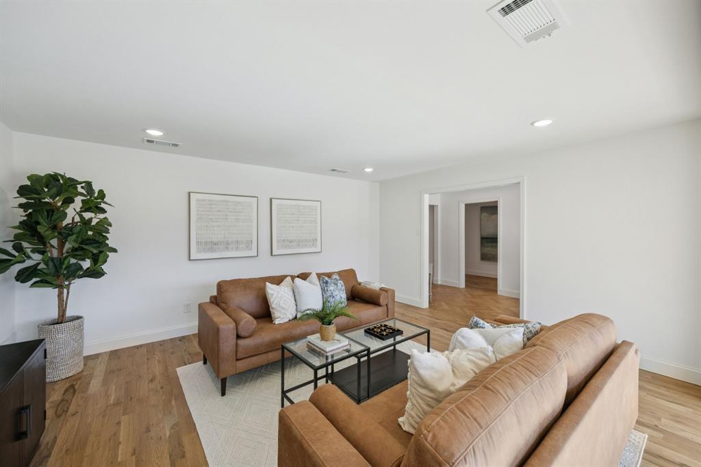 Carriage Square - Residential