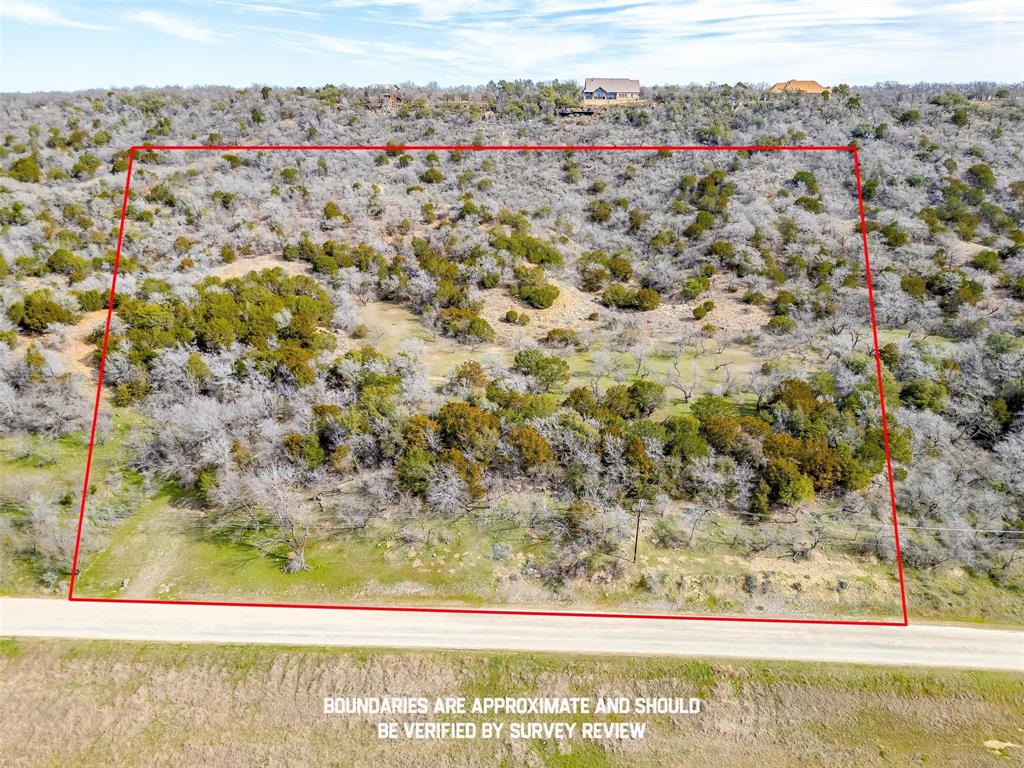 Truly Unique Opportunity to Build Your Dream Home in 7R Ranch, an Award-Winning Resort Community! Private Fishing Lakes, Hiking Trails, Acres of Nature Parks and Countless Breathtaking Views; Located Just 30 minutes Outside of Weatherford. Enjoy Your Summers at the Resort Style Community Pool. Or Spend Your Evenings & Weekends Enjoying the Amenities of Sundance Club, Centrally Positioned in the Gated Community. Plenty of Elevation Changes Throughout – You Will LOVE Living Here!