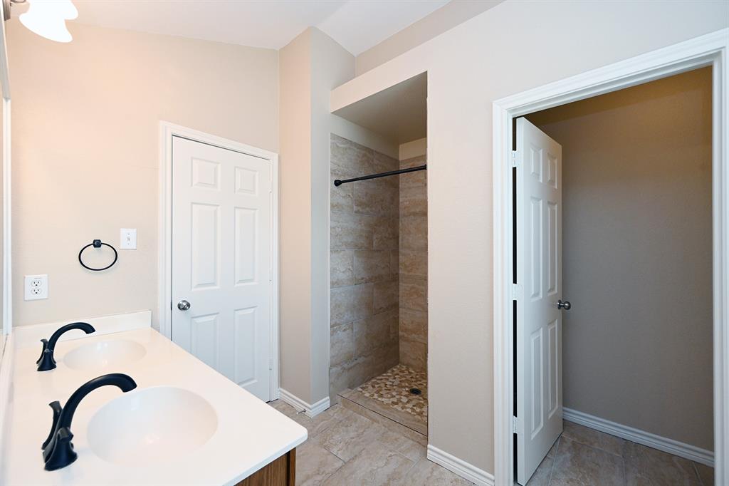 Cross Oak Ranch Ph 2 Tr 2 - Residential