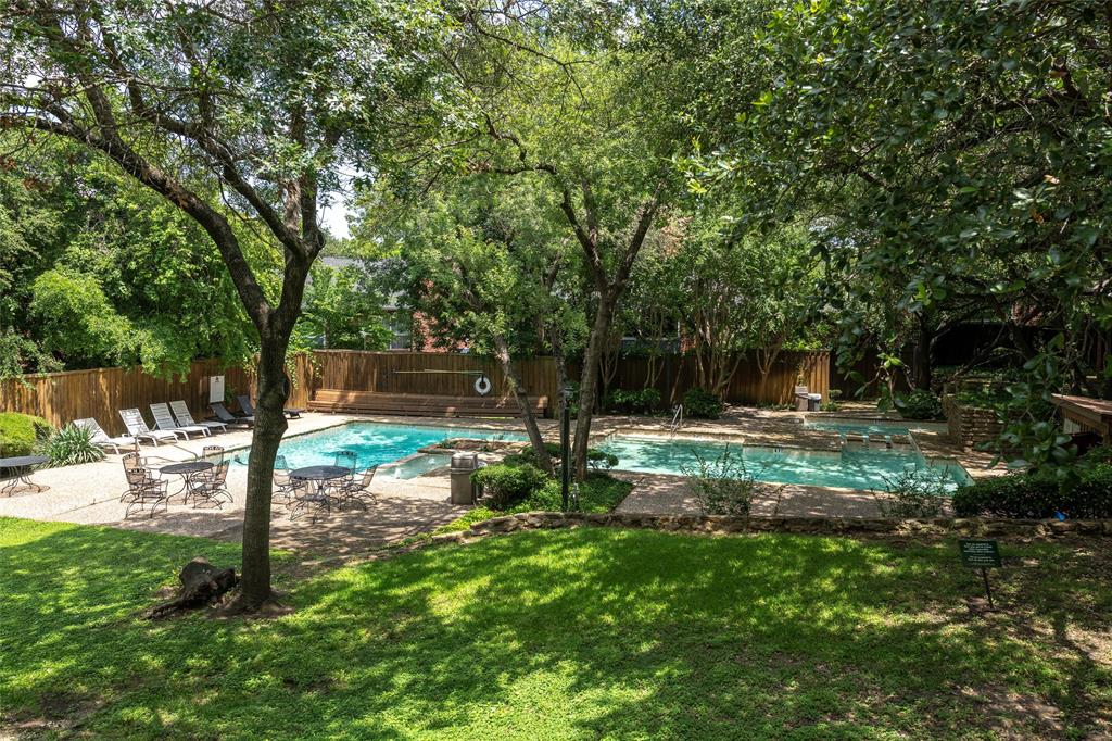 Woods on Park Lane - Residential