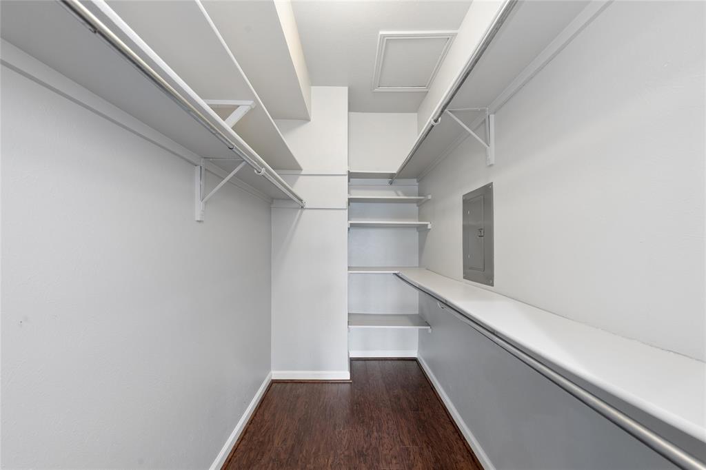 Woods on Park Lane - Residential