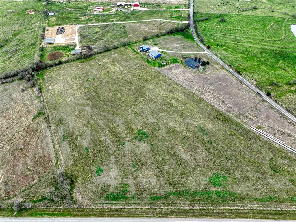 A Garza - Land