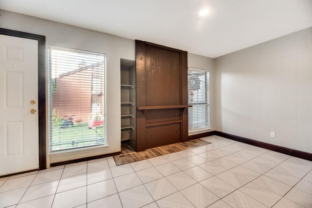 Lakeview Lofts Condos - Residential