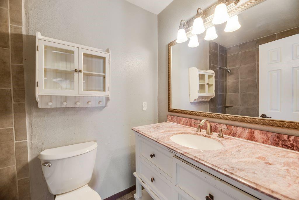 Lakeview Lofts Condos - Residential