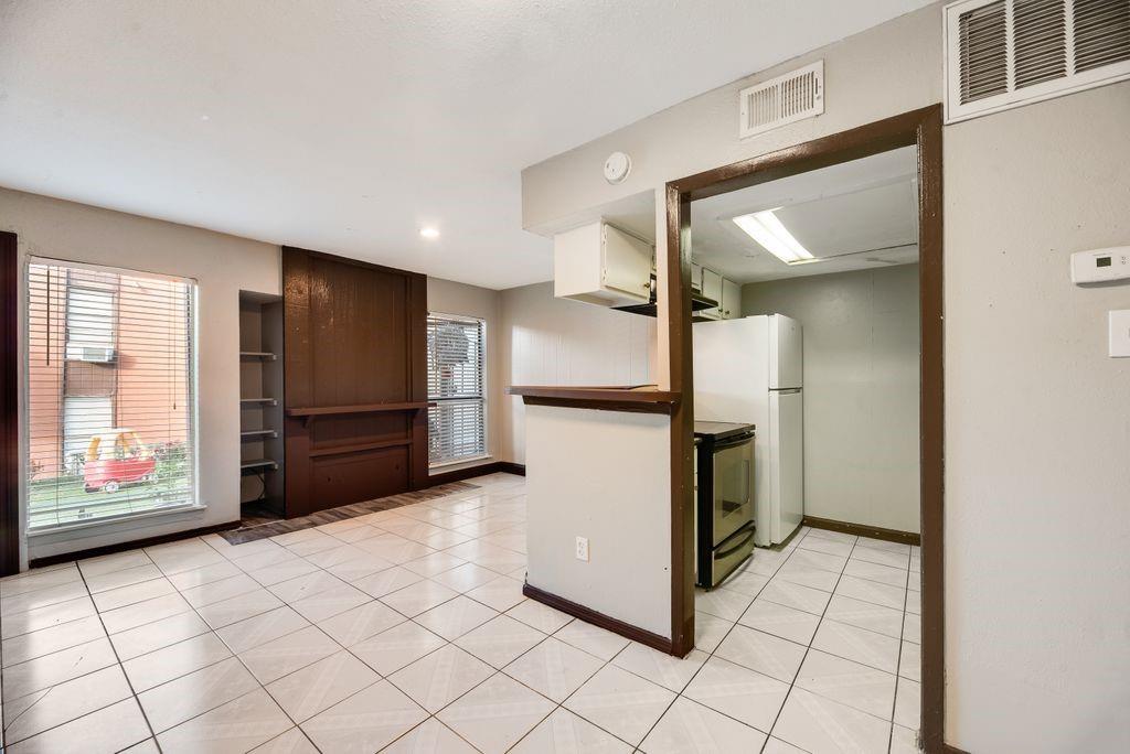 Lakeview Lofts Condos - Residential