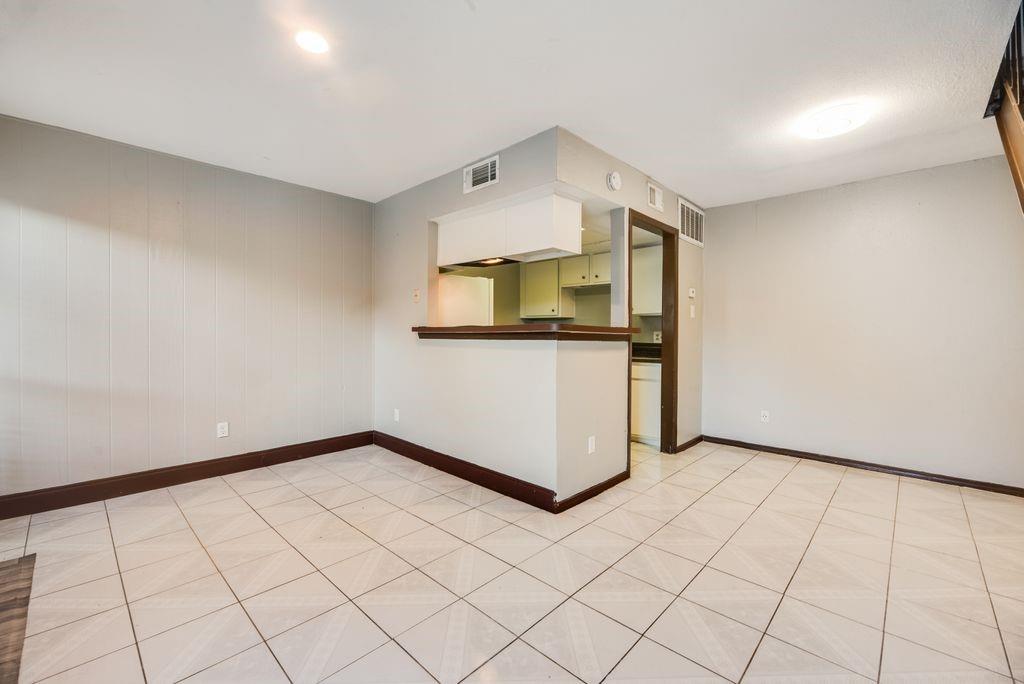 Lakeview Lofts Condos - Residential