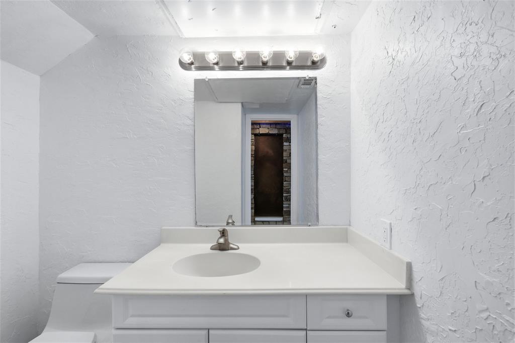 Captains Quarters Condo - Residential