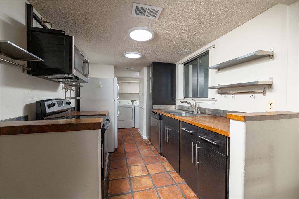 Byers Square Condominiums - Residential