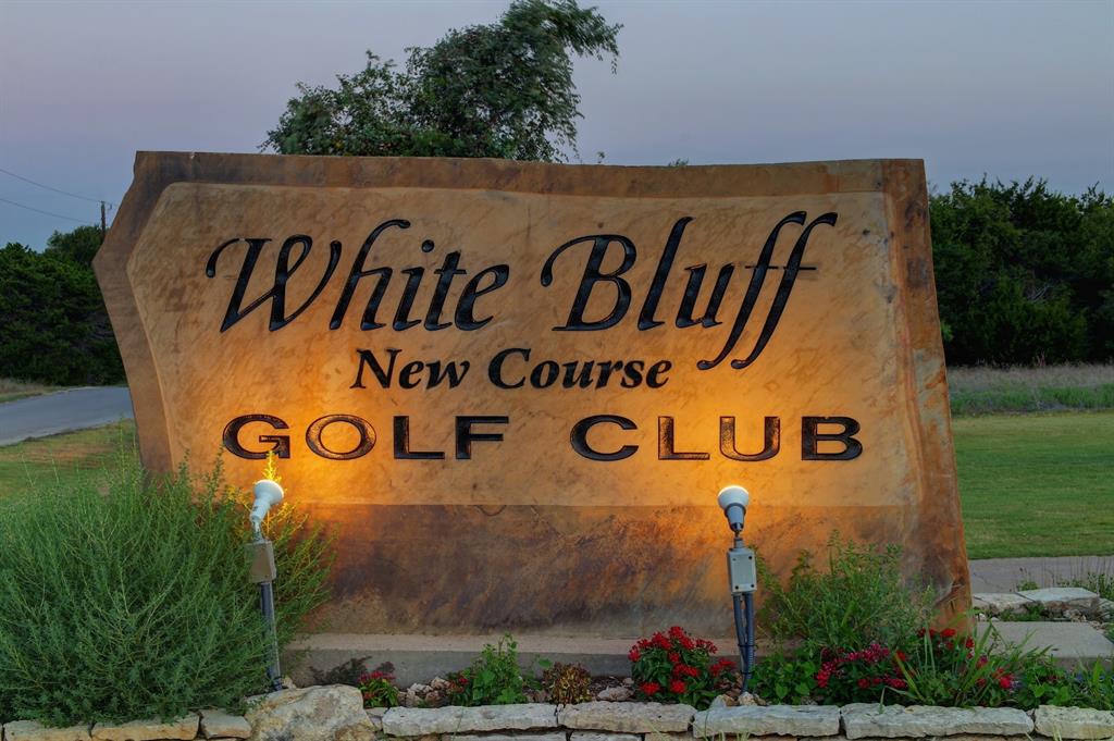 White Bluff #42 - Land