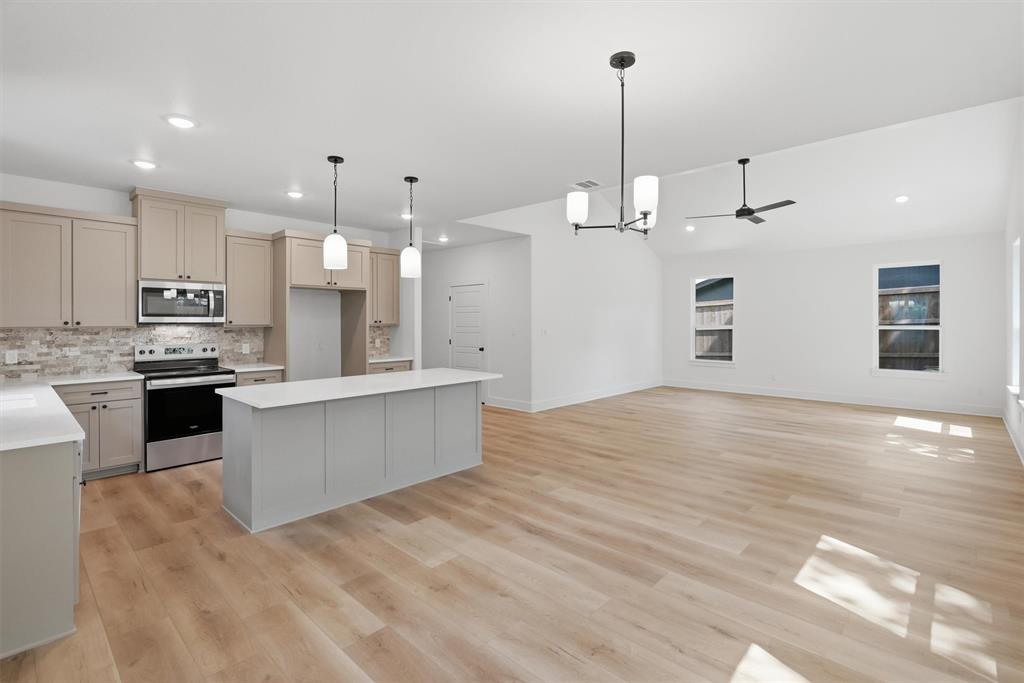 Western Hills Harbor - Residential