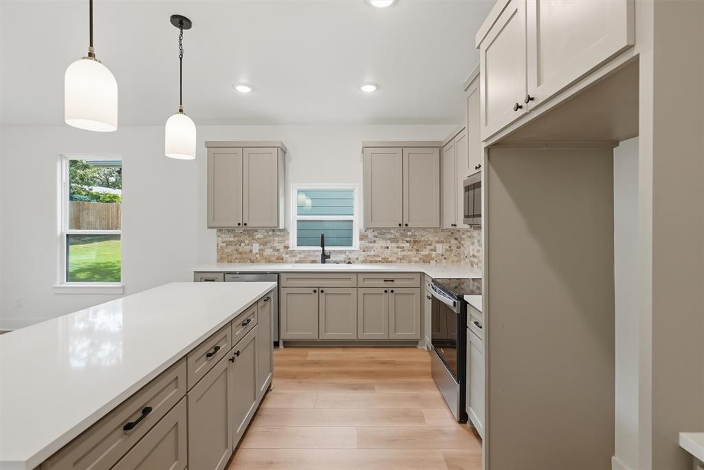 Western Hills Harbor - Residential