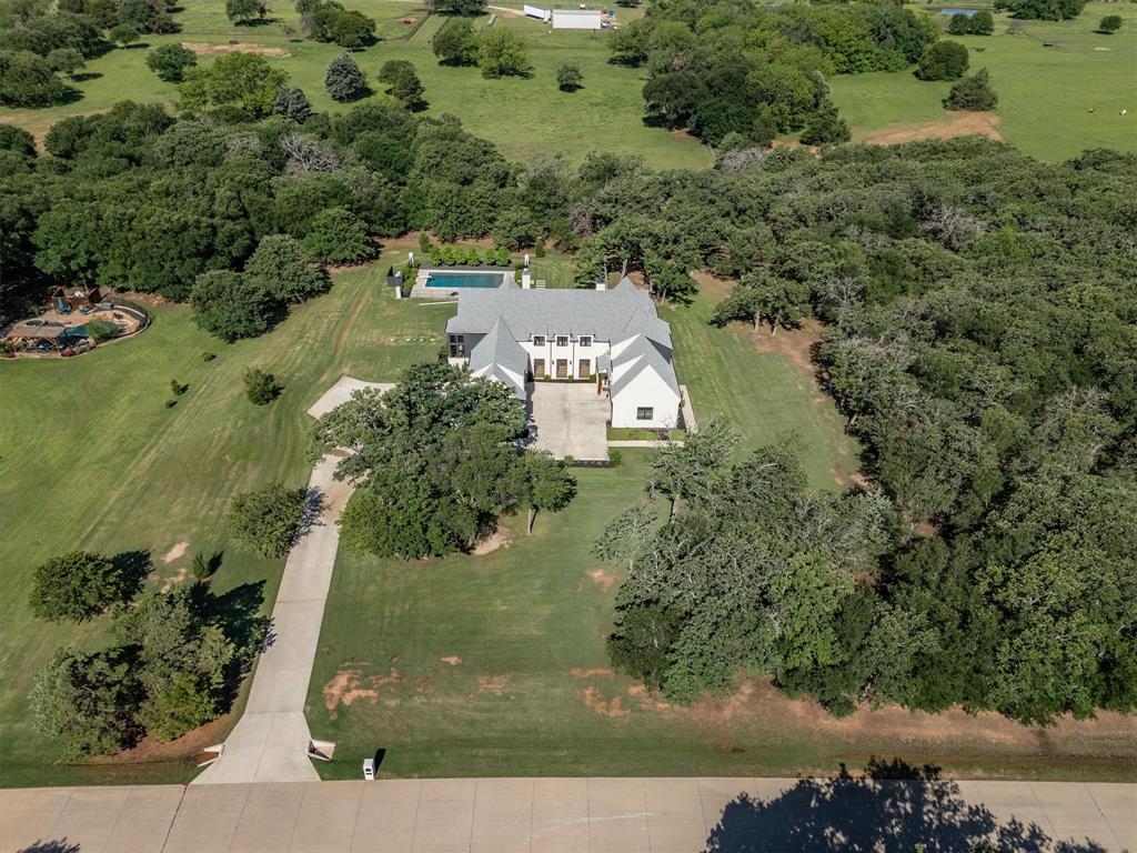 Hickory Hill Estate - Residential