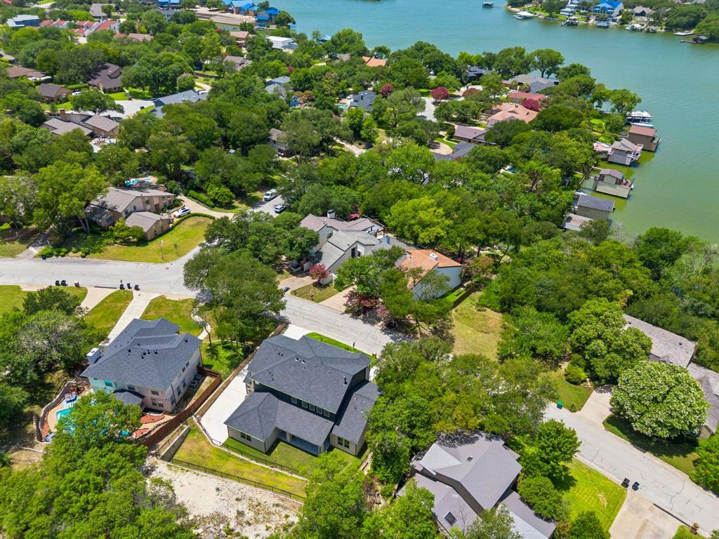 Lake Country Estates Add - Residential