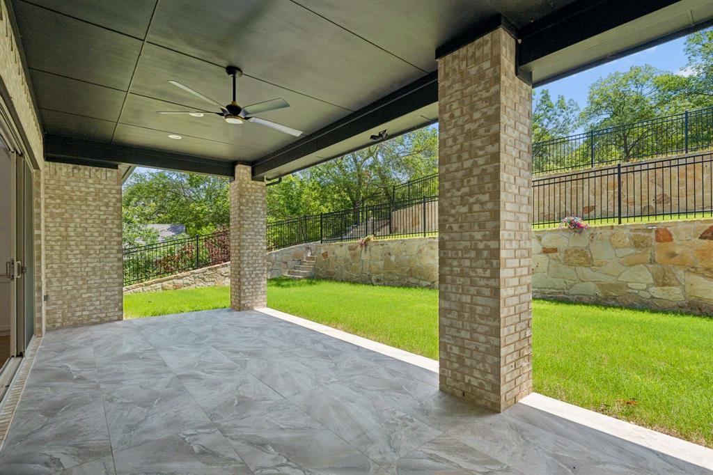 Lake Country Estates Add - Residential