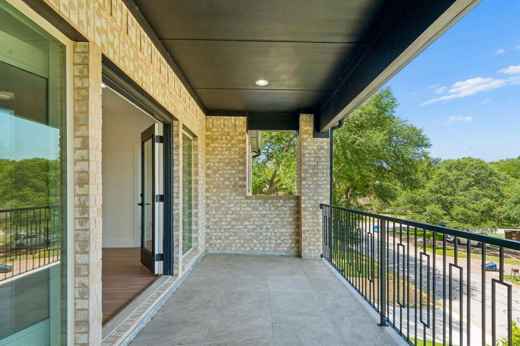 Lake Country Estates Add - Residential