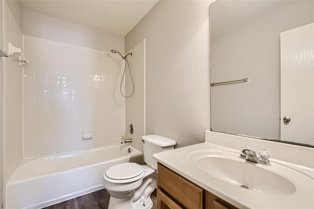 Karsen Heights Add Ph III - Residential Lease
