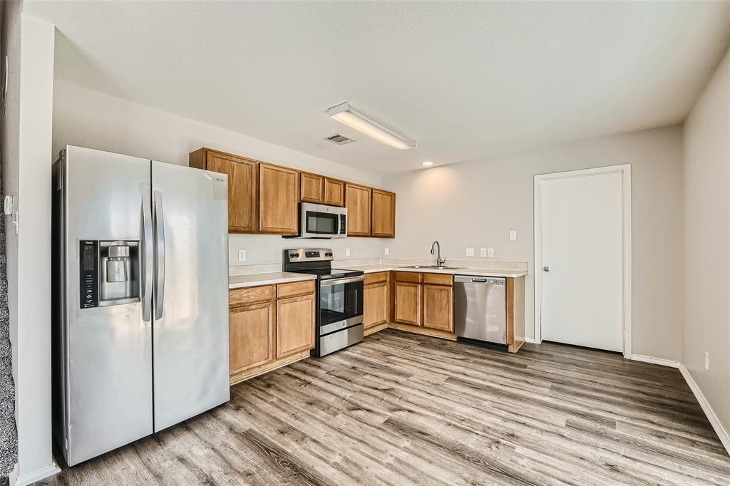 Karsen Heights Add Ph III - Residential Lease
