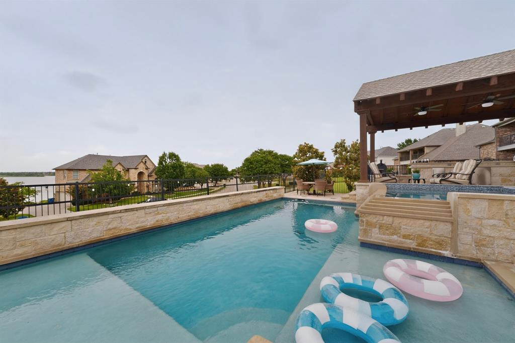 Stewart Peninsula Northshore - Residential
