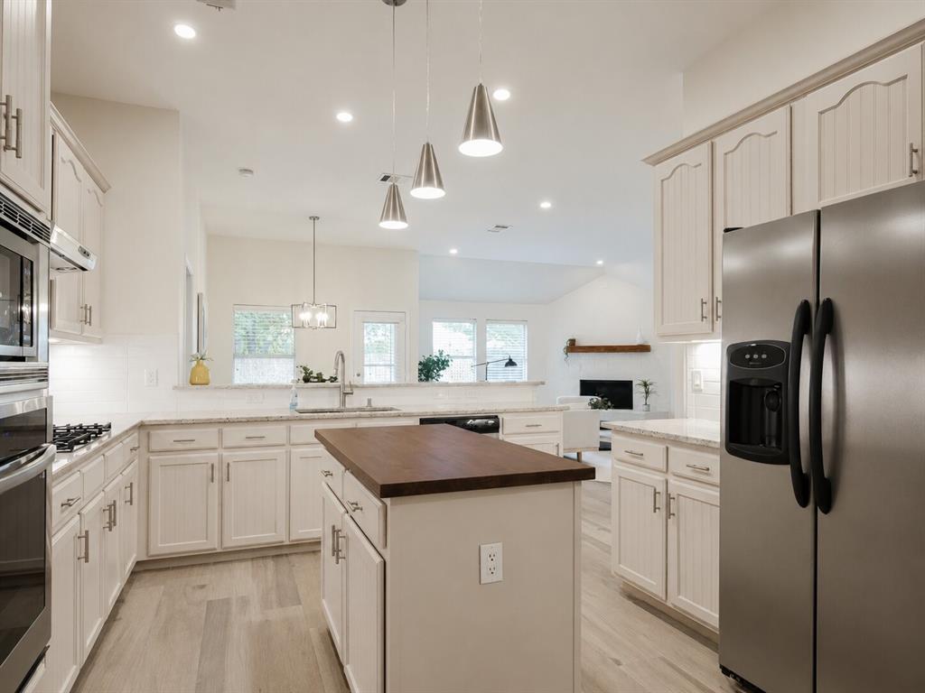 MCKINNEY GREENS - Residential