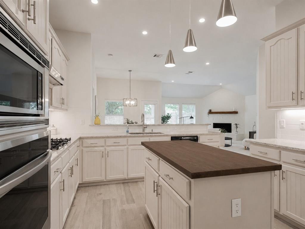 MCKINNEY GREENS - Residential