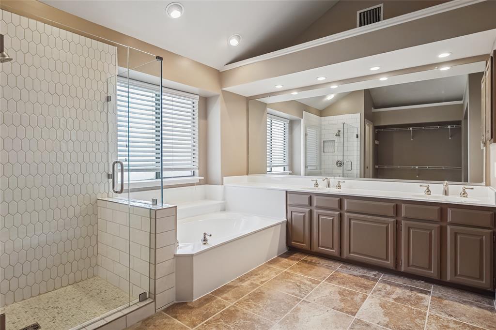 Highland North Villas - Residential