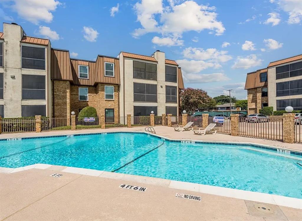 Fantastic location! Looking for a clean affordable 2 bedroom then here it is.  Owner Financing available contact for details.
Condo also for lease at $1400 a month.