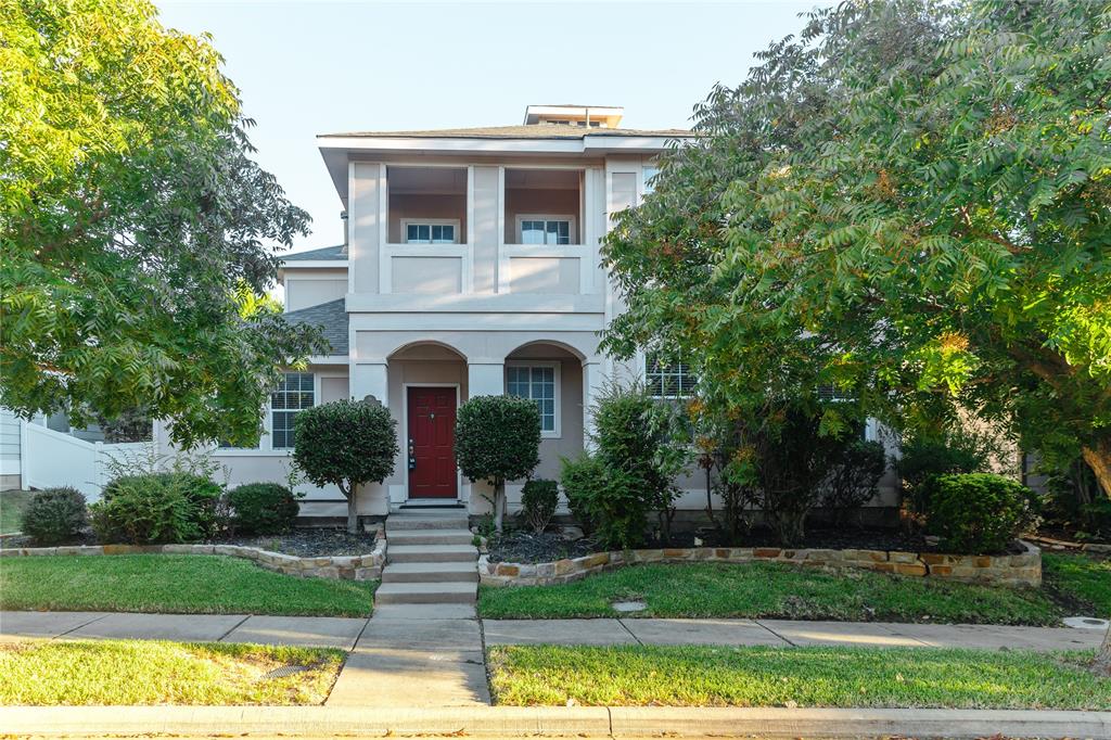 Resort Style. Fabulous over 3000 SqFt, 2 story home in Savannah. Property is complete with 4 bedrooms, 2.5 bathrooms, game-media room, 2 dining areas & walking distance to pool & park! SUNROOM with AC. Upgrades include warm designer colors, high ceilings, Laminate floors through whole house, winding staircase, built-in tech center, gourmet island kitchen with granite, black appliances, stone backsplash, custom cabinets, breakfast bar, great master with his & her sinks, garden tub, walk-in shower, walk-in closet & more! Owner pays HOA.