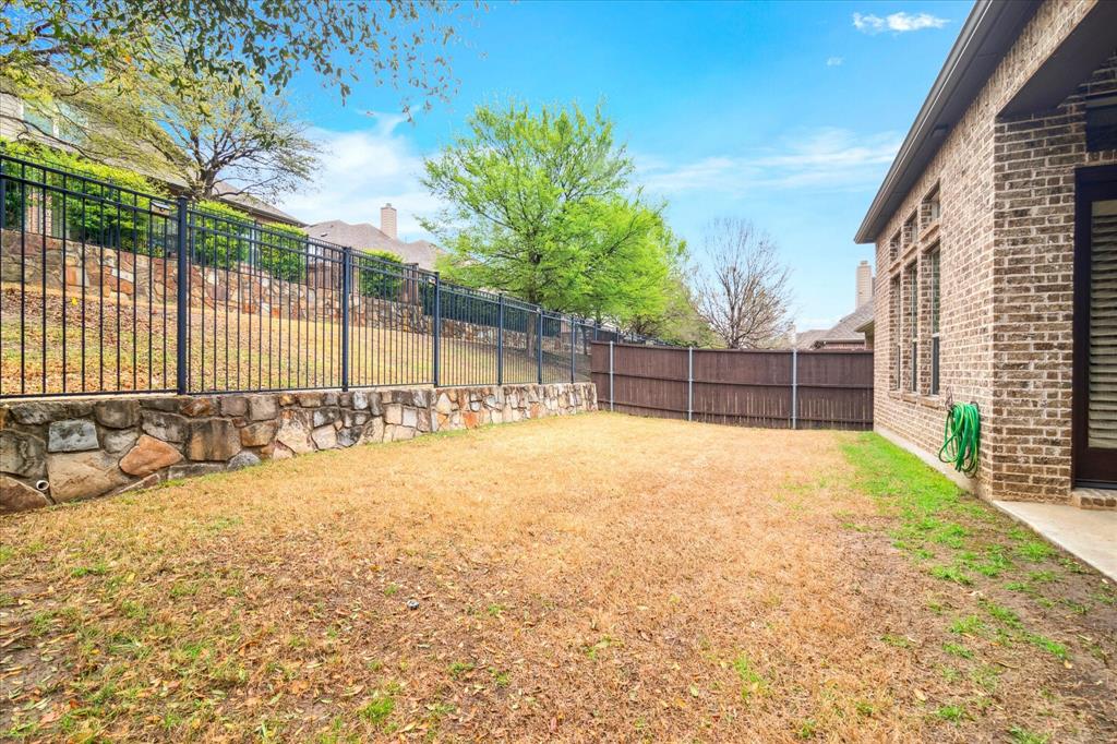 Hardin Lake - Residential