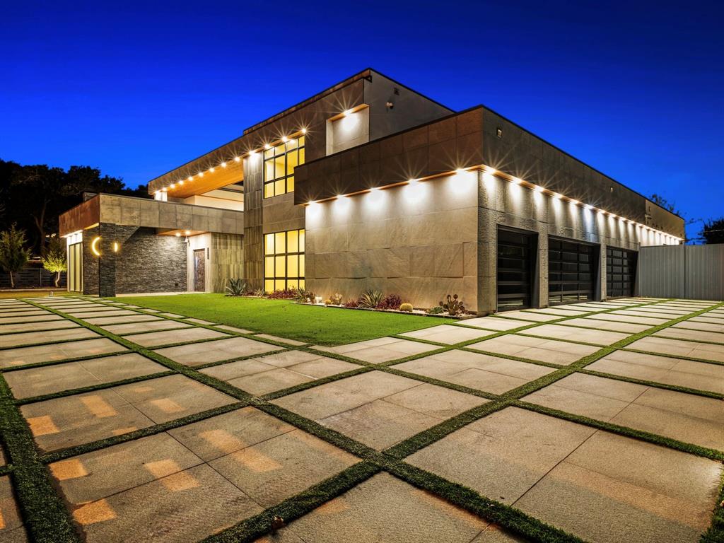 Walnut Park - Residential