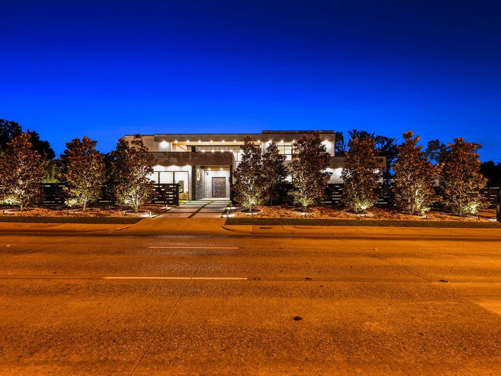 Walnut Park - Residential