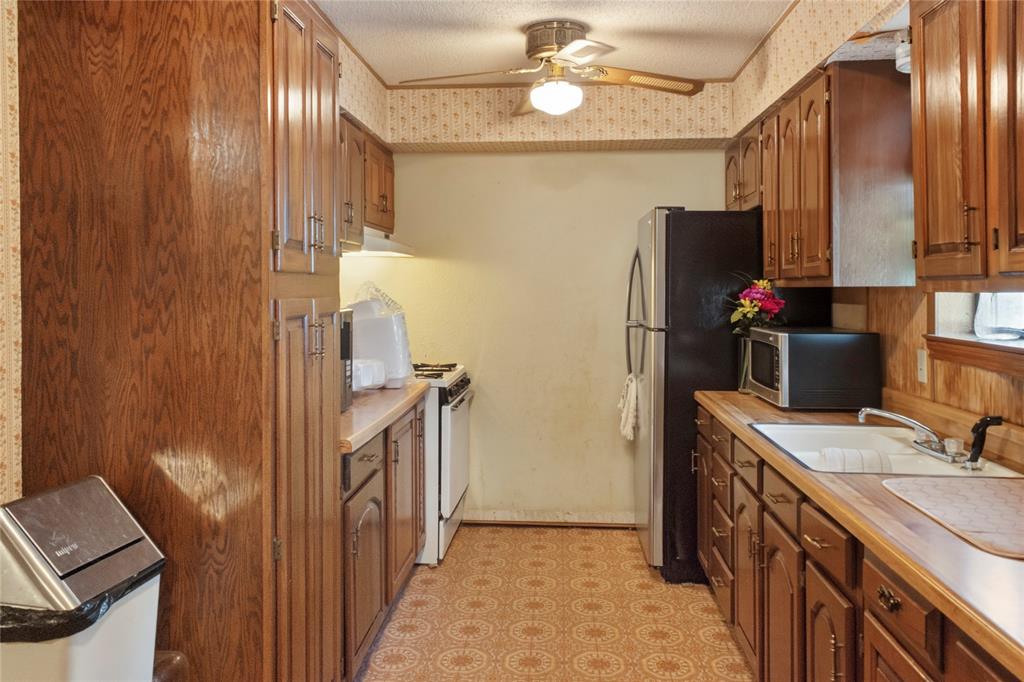 R C MORRIS - Commercial Sale