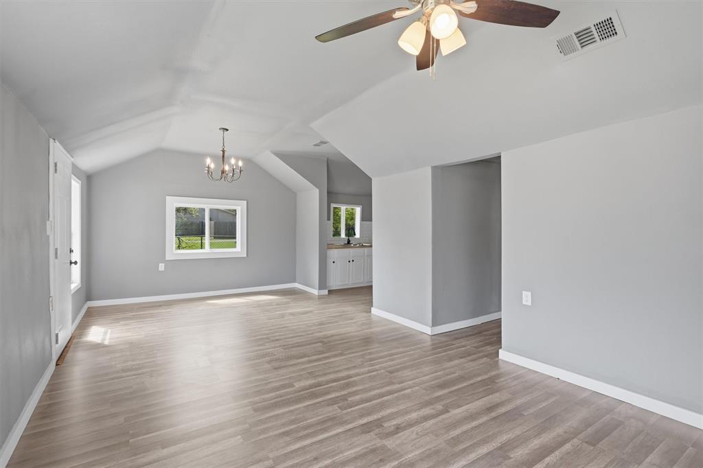 Original Cleburn - Residential