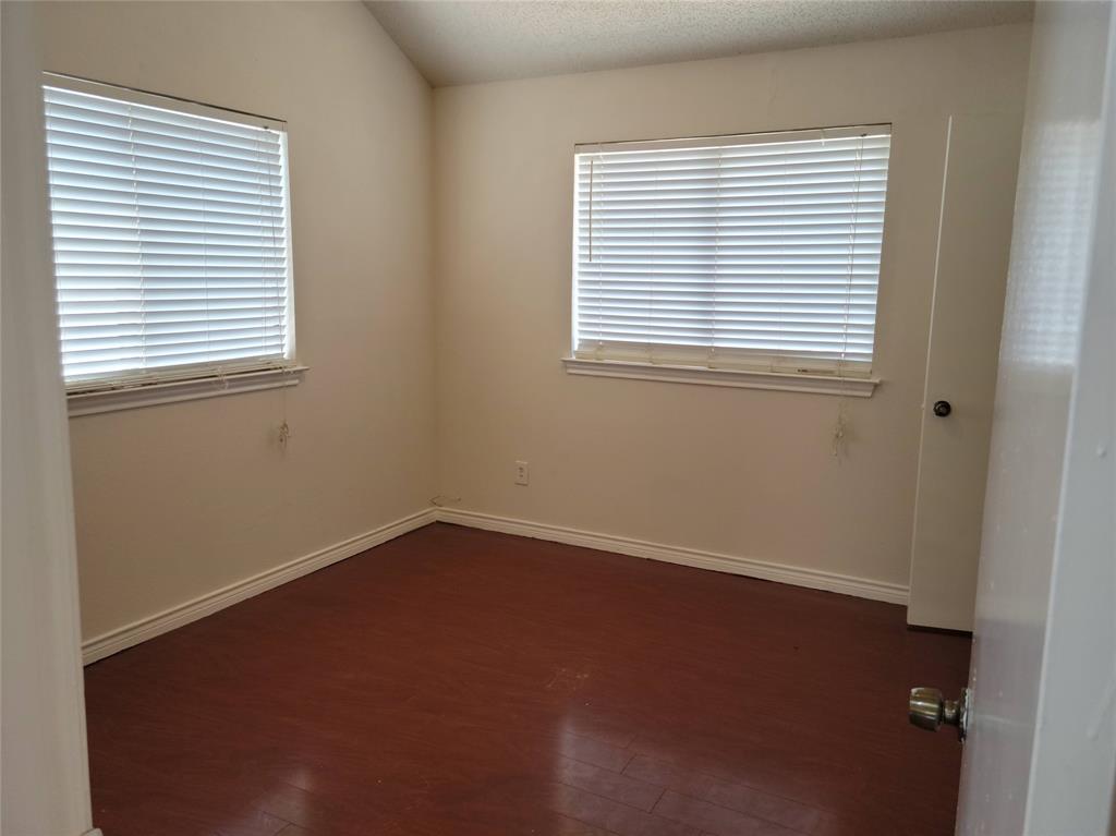 Brentwood Place Ph 02 - Residential Lease