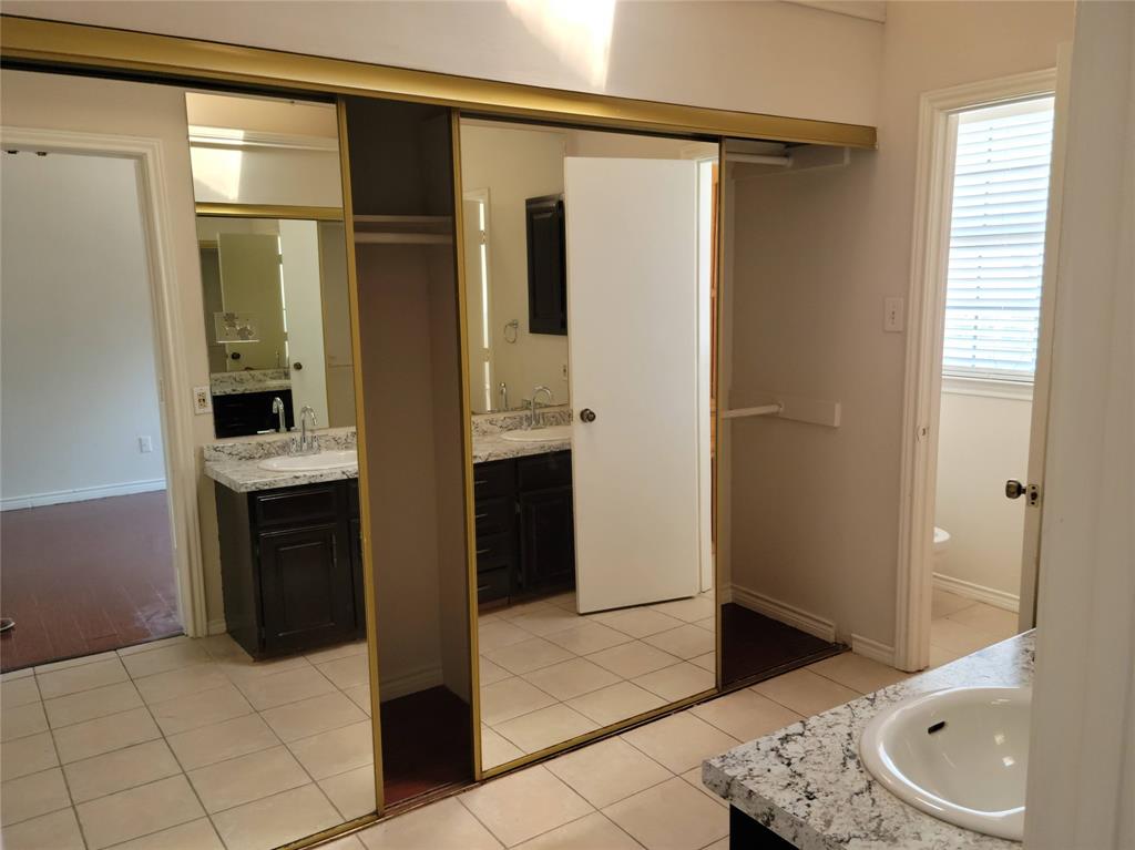 Brentwood Place Ph 02 - Residential Lease