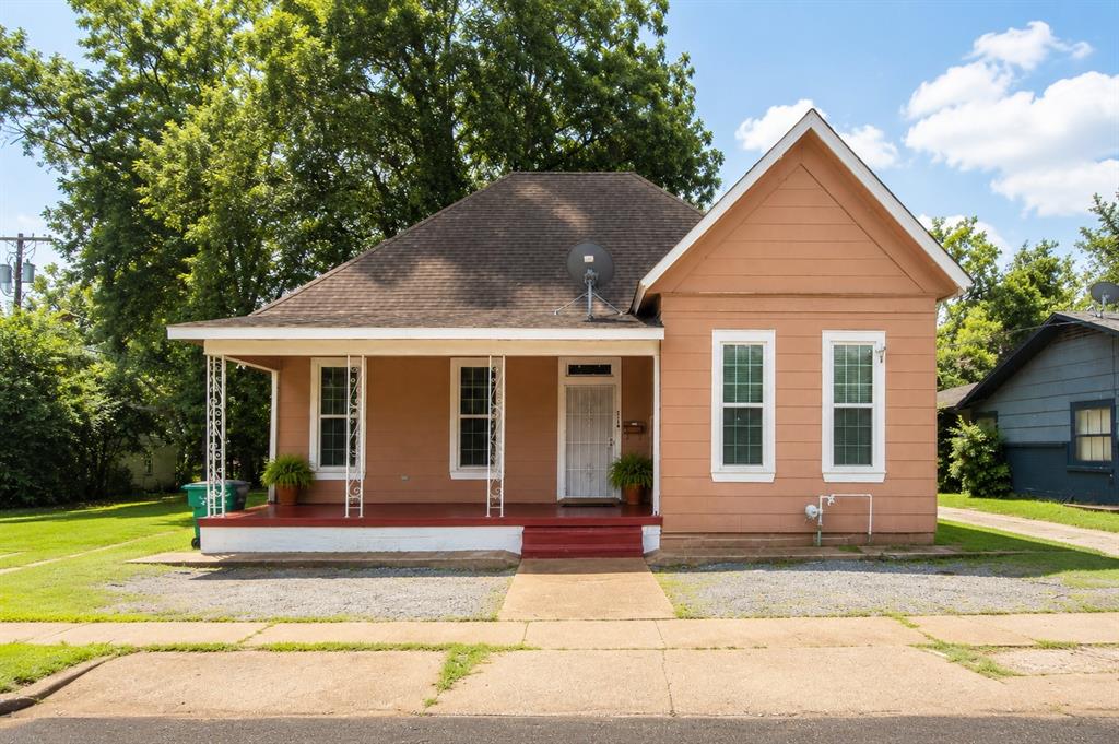Prime investment and live-work opportunity in a highly visible location along busy Palestine Avenue. Zoned commercial while currently benefiting from a homestead exemption, this versatile property offers exceptional flexibility for residential living, business use, or investment potential.

Featuring approximately 1,366 sq. ft., the property includes 2 bedrooms, 2 full bathrooms, and an open-concept layout with abundant natural light, spacious rooms, and flexible living areas that can easily adapt to residential or professional use. Whether you’re envisioning a primary residence, boutique office, salon, studio, rental property, or small business, this property offers endless possibilities.

Situated on approximately 0.30 acres across two combined lots (Lots 5 & 6), the property provides additional outdoor space with potential for expanded parking, outdoor seating, storage, or future improvements. Additional highlights include central heating and air, city utilities, and excellent visibility with steady traffic exposure.

Conveniently located near local businesses, dining, and major thoroughfares, this is a rare opportunity for investors, entrepreneurs, or homeowners seeking flexibility, visibility, and long-term potential.

*Some of the Images are Virtually Staged