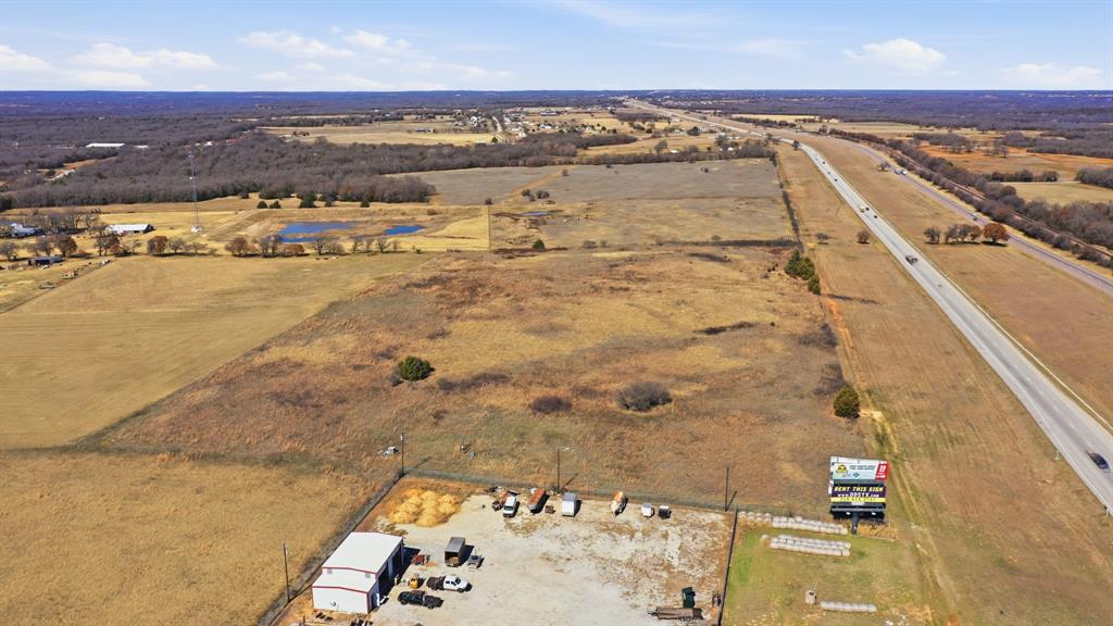 Nickell School Oaks - Land