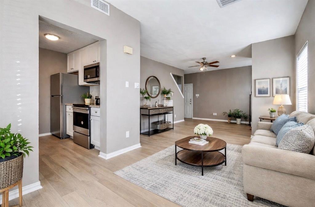 Hill On Park Lane Condo - Residential
