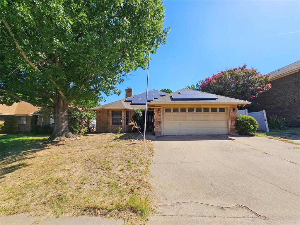 Excellent location, priced below market and ready for your updates. Open floor plan, 3 bedrooms, 2 baths, large yard. Bring your investor offers!