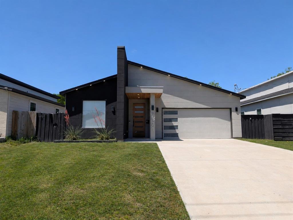 A must-see beautifully constructed home located within 10 minutes of downtown Dallas! Step inside to find an oversized living area with a statement fireplace. The open floor plan connects to the well thought out kitchen with modern finishes, a pantry and ample cabinet space. The primary retreat features an oversized walk-in shower, double vanity and large walk-in closet. The thoughtfully designed interior filled with natural light and sophisticated modern touches are a host's dream. Step outside to a large backyard with endless possibilities to create your ideal oasis. A laundry room and attached garage only add to the many wonderful features of this home. Don't miss out on this great opportunity to own this beautiful home in Dallas!


(AI-staged photos included)
Information deemed reliable but not guaranteed, buyer to verify all information contained.