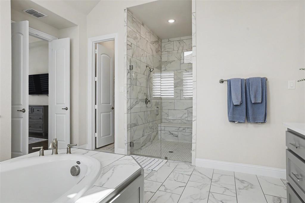 Star Trail Ph Five - Residential