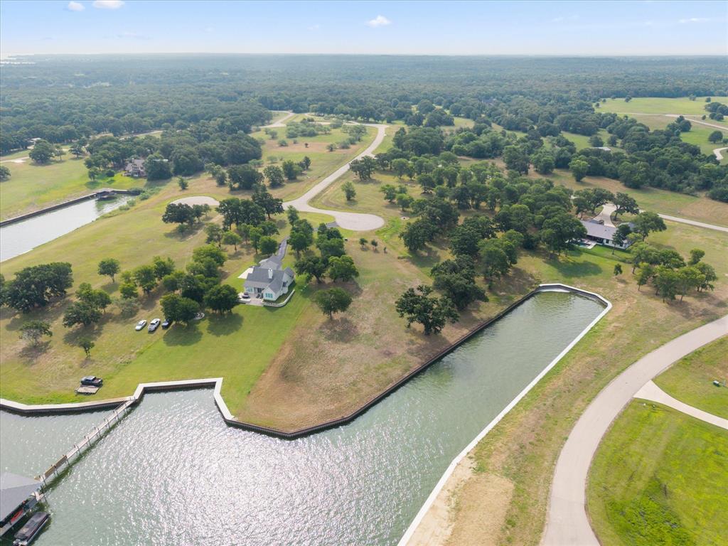 Admiral Shores on Richland Chambers Lake - Land