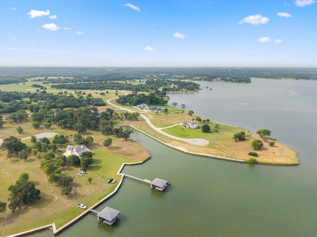 Admiral Shores on Richland Chambers Lake - Land