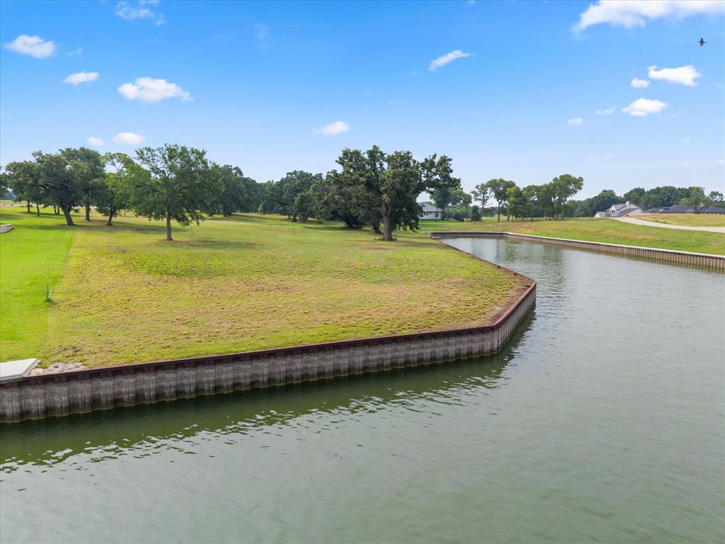 Admiral Shores on Richland Chambers Lake - Land
