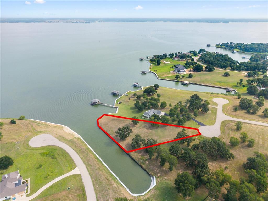 Admiral Shores on Richland Chambers Lake - Land