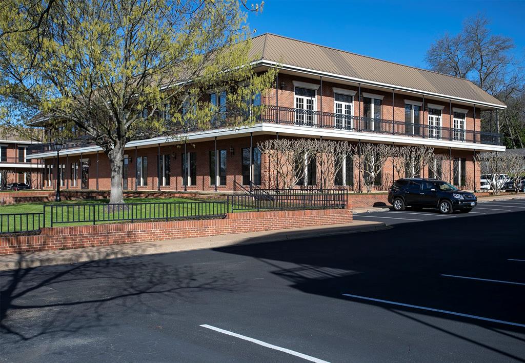 NA - Commercial Lease
